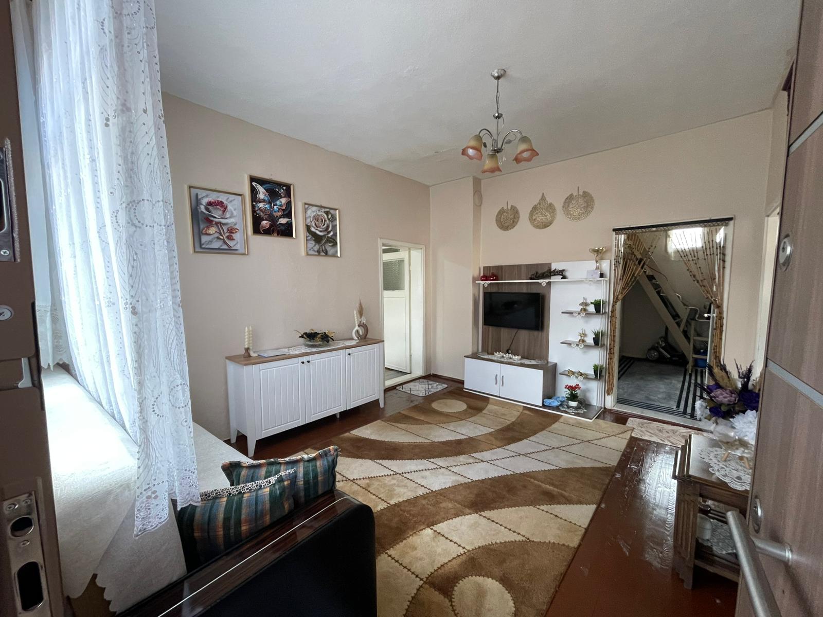 ABDURRAHMAN GAZİDE 2 KATLI BİNA